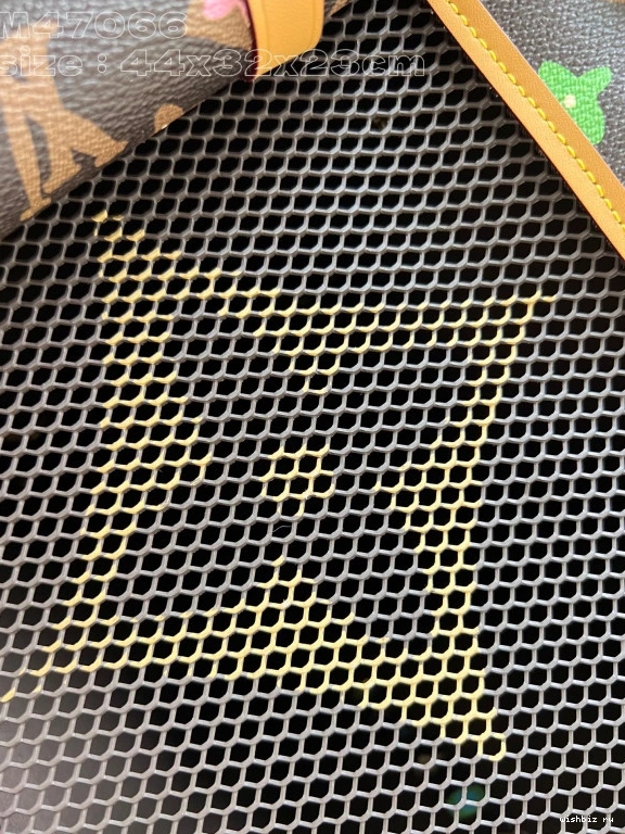 WIS LOUIS VUITTON Dog Bag-44*32*23CM 1122